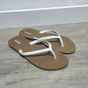 Okabashi Shoreline Slim Woman's Flip Flops Size 8 White & Beige